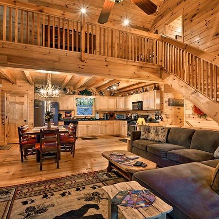 Riverside Ellijay Cabin With Hot Tub And Game Room Exterior foto