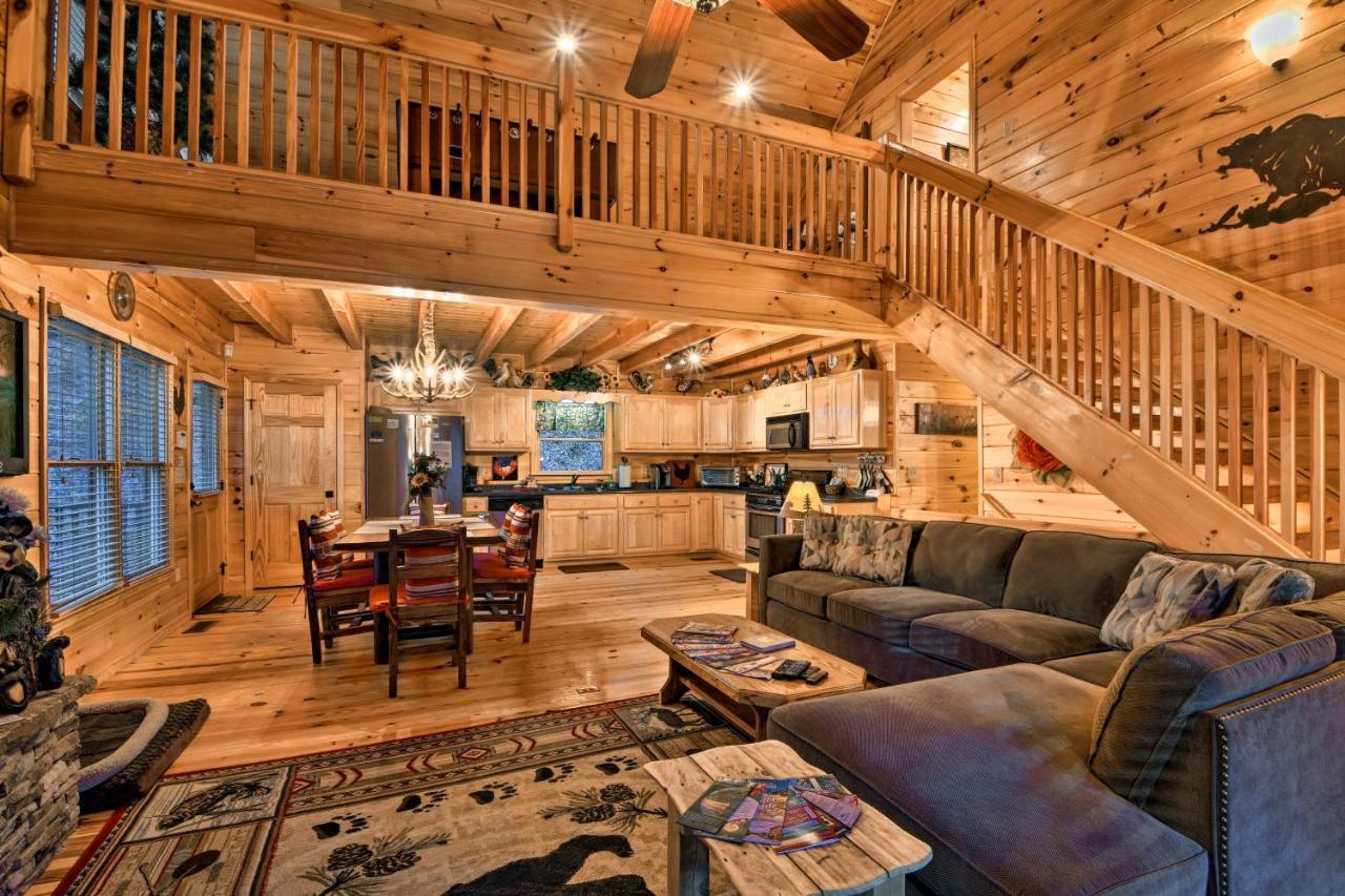 Riverside Ellijay Cabin With Hot Tub And Game Room Exterior foto