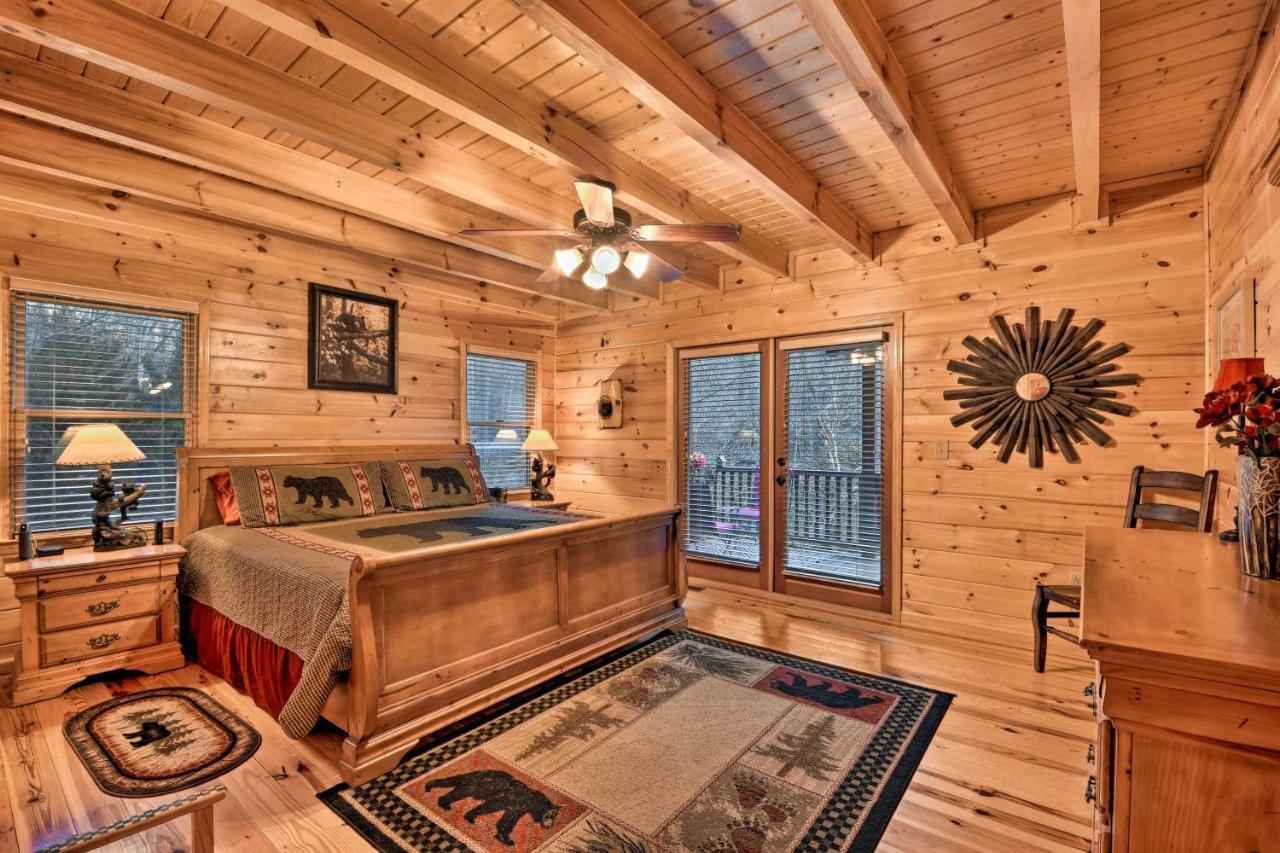 Riverside Ellijay Cabin With Hot Tub And Game Room Exterior foto