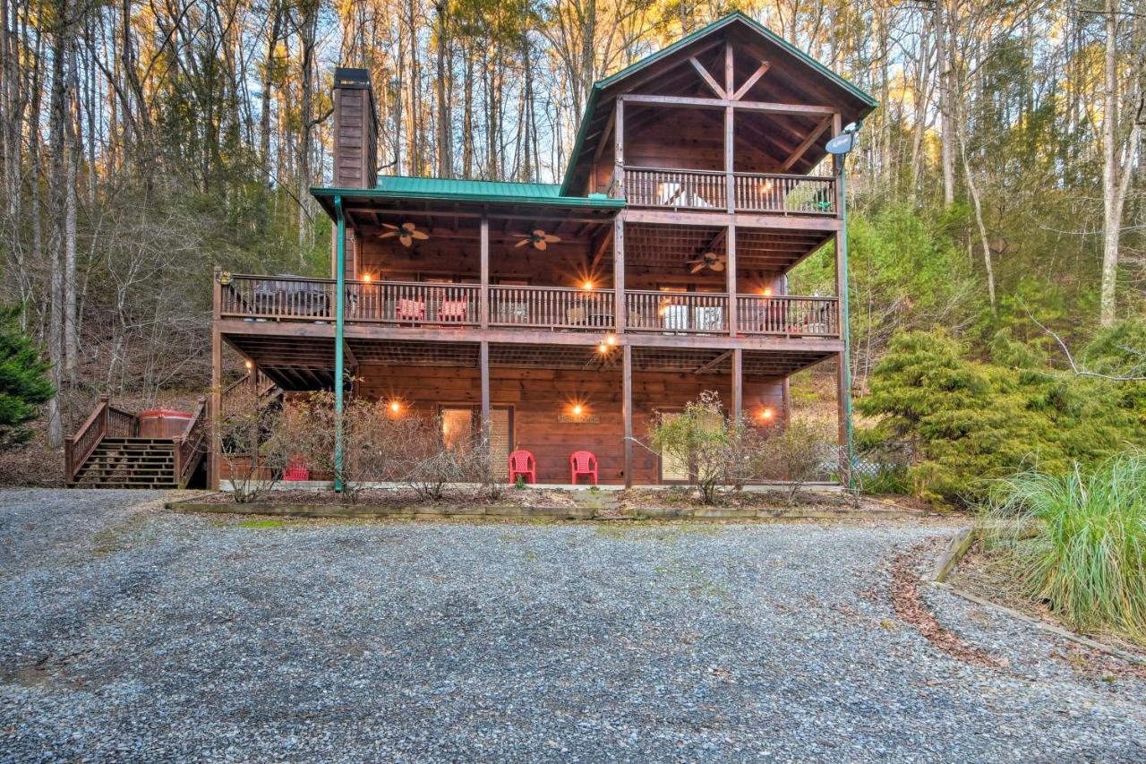 Riverside Ellijay Cabin With Hot Tub And Game Room Exterior foto